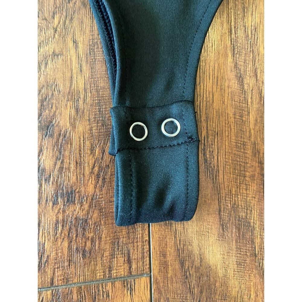 BERRYOU BLACK BODYSUIT Womens M Halter Snap Closure Stretch NWT - Picture 5 of 7